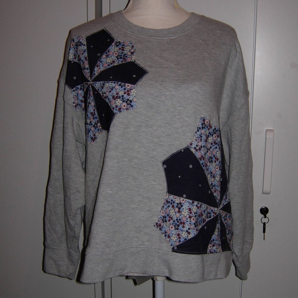 Style & Co Quilted Patch Sweatshirt M
